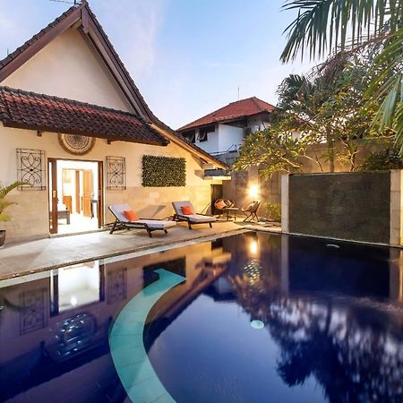 Villa Yati 塞米亚克 外观 照片