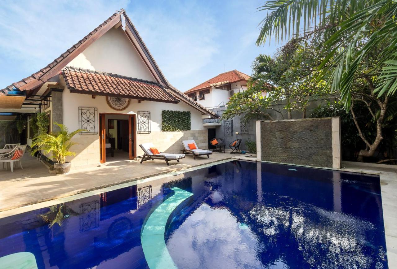 Villa Yati 塞米亚克 外观 照片