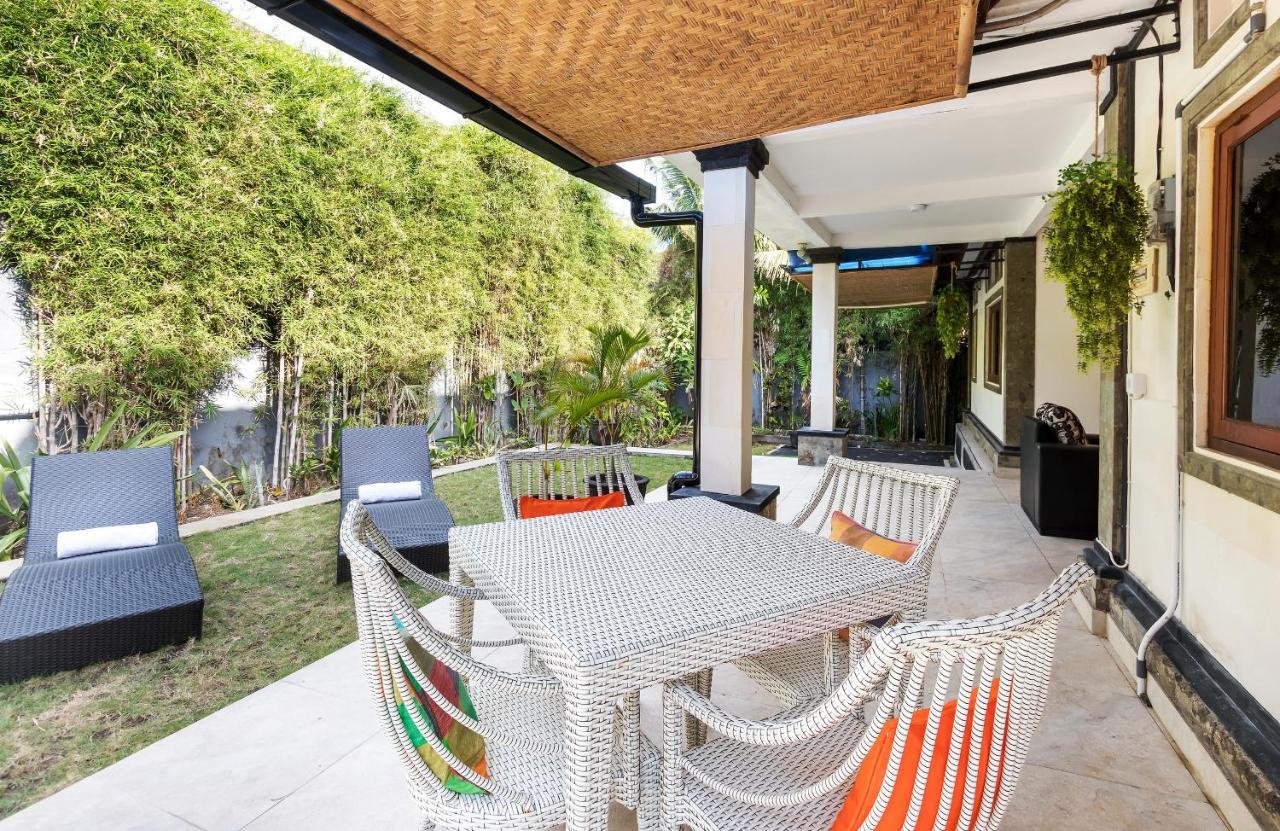Villa Yati 塞米亚克 外观 照片