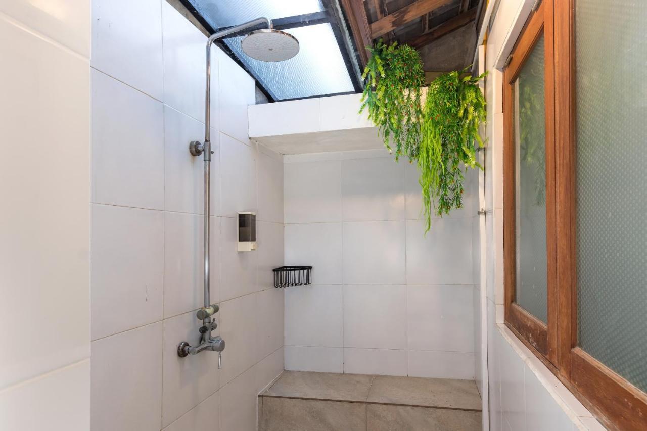 Villa Yati 塞米亚克 外观 照片
